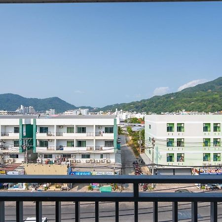 Santi White House Patong Hotel Eksteriør billede